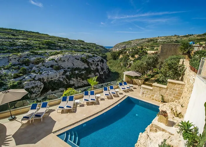 Viewpoint Boutique Living